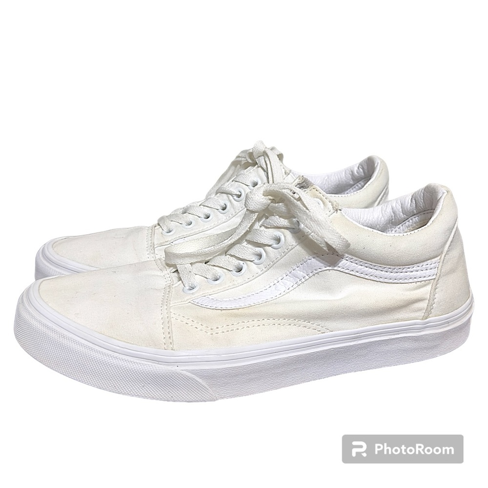 🌟BOGO 50% off🌟 Men’s sz 9 Women’s 10.5 Old school white vans